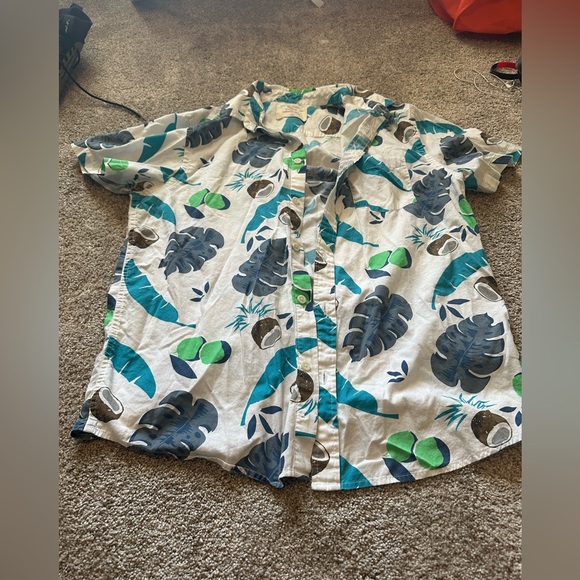 Urban Pipeline Hawaiian Top - Picture 3 of 3